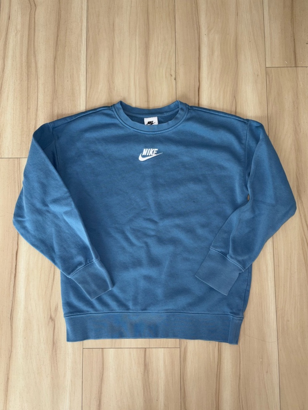 Nike Blue Crewneck Sweatshirt w White Swoosh - Youth Large